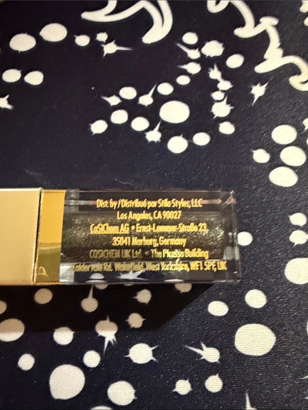 Stila Glitter & Glow Liquid Eye Shadow in Molten Midnight